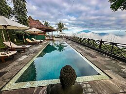 Villa Borobudur Resort
