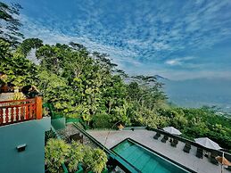 Villa Borobudur Resort