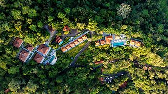 Villa Borobudur Resort