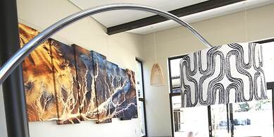 The Elegant Guesthouse