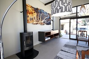 The Elegant Guesthouse