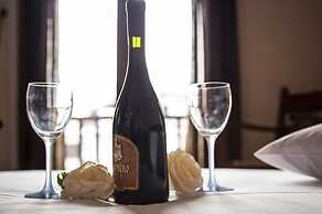 Magani Apartments & Maisonettes