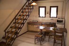 Magani Apartments & Maisonettes