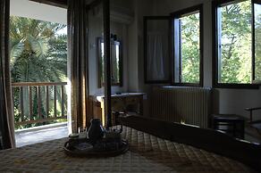 Magani Apartments & Maisonettes