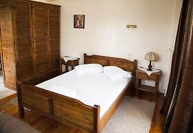 Magani Apartments & Maisonettes