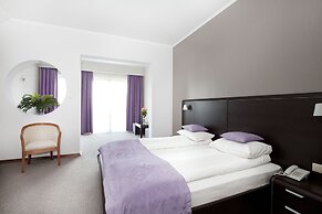 Artis Hotel & Spa