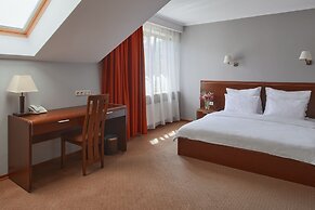 Artis Hotel & Spa