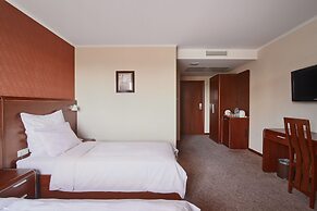Artis Hotel & Spa