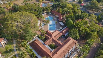 Hotel On Vacation Girardot Resort