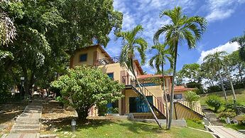 Hotel On Vacation Girardot Resort