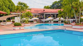 Hotel On Vacation Girardot Resort
