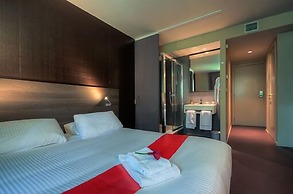 Utopia Hotel