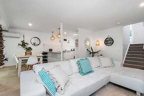 Byron Lakeside Holiday Apartments