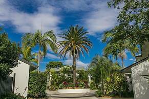 Byron Lakeside Holiday Apartments