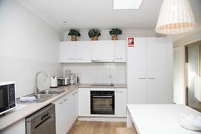 Byron Lakeside Holiday Apartments