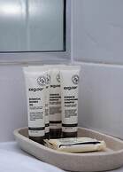 Byron Lakeside Holiday Apartments