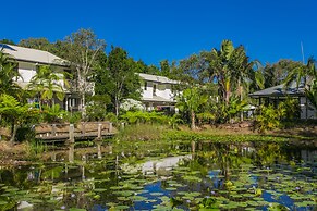 Byron Lakeside Holiday Apartments