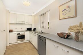 Byron Lakeside Holiday Apartments