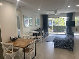 Byron Lakeside Holiday Apartments