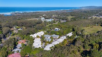 Byron Lakeside Holiday Apartments