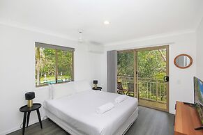 Byron Lakeside Holiday Apartments
