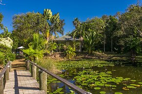 Byron Lakeside Holiday Apartments
