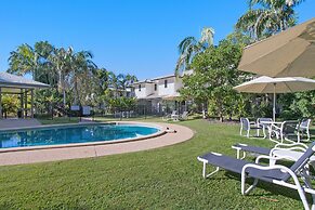 Byron Lakeside Holiday Apartments