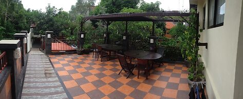 The Hill Ungasan House