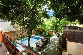 The Hill Ungasan House