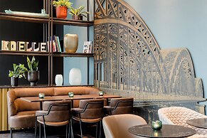 Motel One Köln-Altstadt