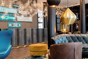 Motel One Köln-Altstadt