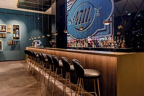 Motel One Köln-Altstadt