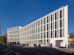 Motel One Köln-Altstadt