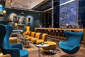 Motel One Köln-Altstadt