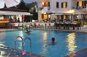 Sun and Sea Apartments