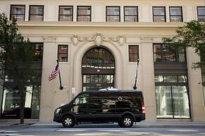 Ambassador Hotel Wichita, Autograph Collection