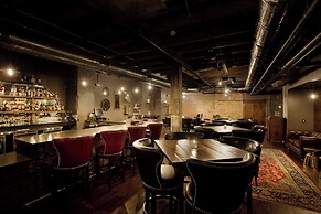 Ambassador Hotel Wichita, Autograph Collection