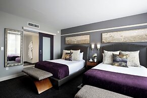 Ambassador Hotel Wichita, Autograph Collection