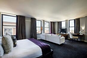 Ambassador Hotel Wichita, Autograph Collection