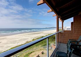 Hallmark Resort - Newport