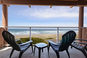 Hallmark Resort - Newport