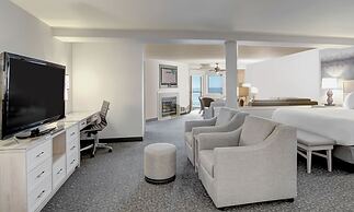 Hallmark Resort - Newport