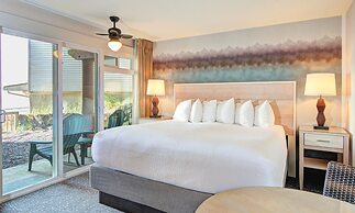 Hallmark Resort - Newport