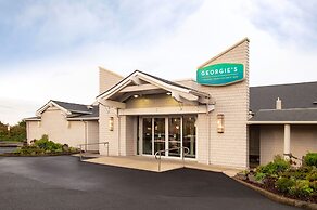 Hallmark Resort - Newport