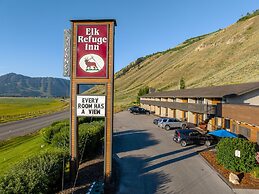 Elk Refuge Inn