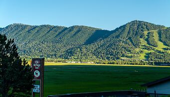 Elk Refuge Inn