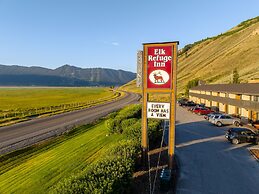 Elk Refuge Inn