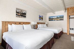 Elk Refuge Inn