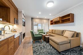 Hallmark Resort - Cannon Beach