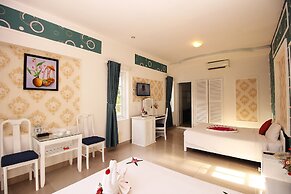 MUINE SUN & SEA BEACH ( BOUTIQUE RESORT & GLAMPING)